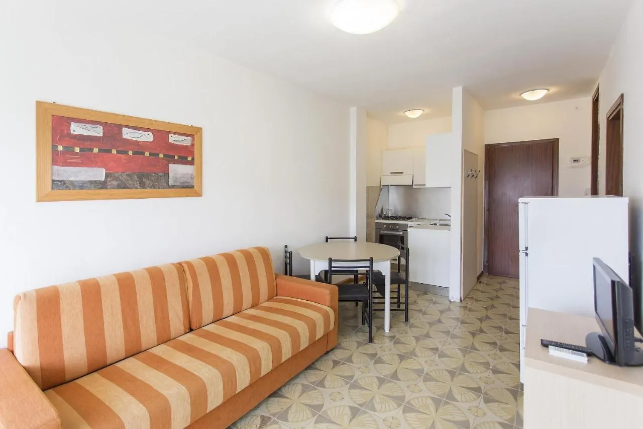 Appartamento Benelux Lido di Jesolo 0*,  Italia