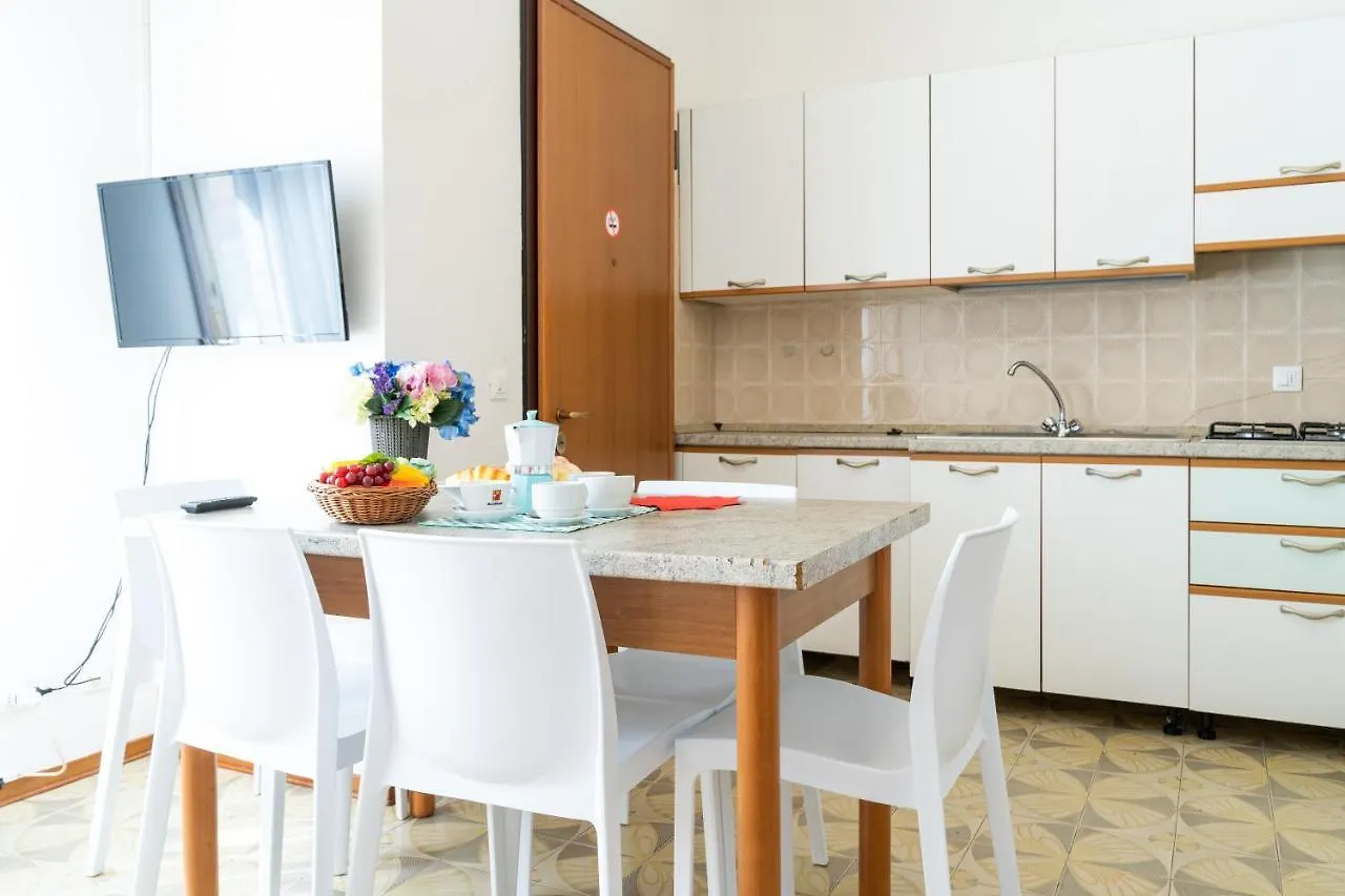 Appartamento Benelux Lido di Jesolo 0*,  Italia